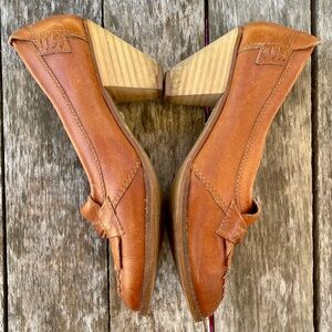 Grandeur brown leather fringe loafer heels